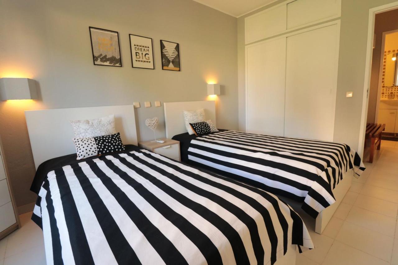 Lovelystay - Cozy 1Br Flat In Alvor With Ac And Balcony Bagian luar foto
